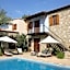 Porfyrios Country House