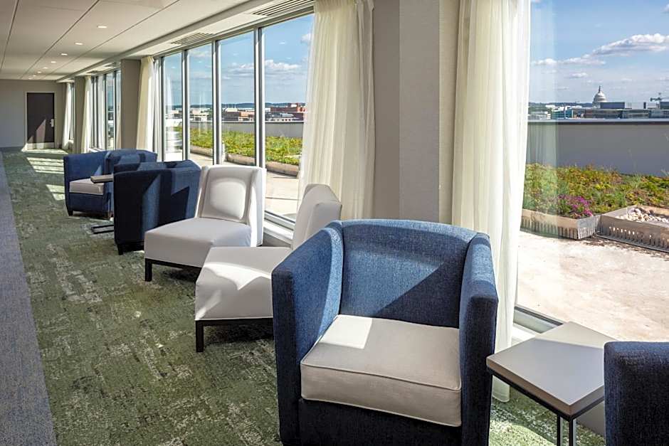 Holiday Inn Express Washington DC Downtown by IHG