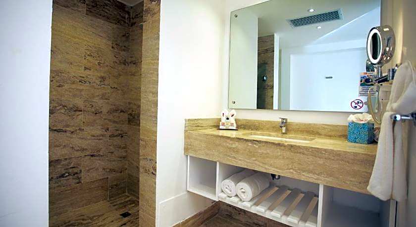 Viva Tangerine by Wyndham, A Trademark All Inclusive