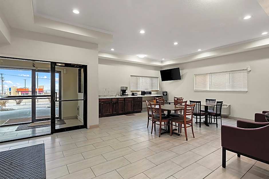 Red Lion Inn & Suites Caseyville