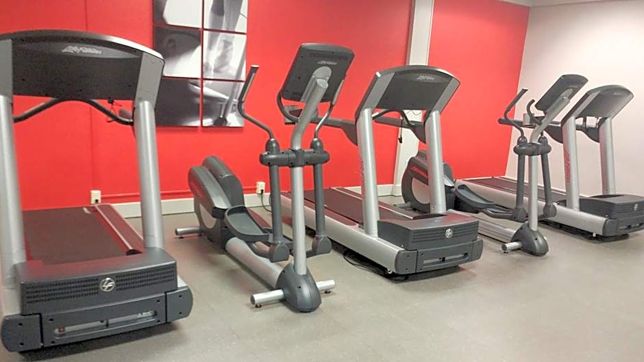 Radisson Hotel Louisville North