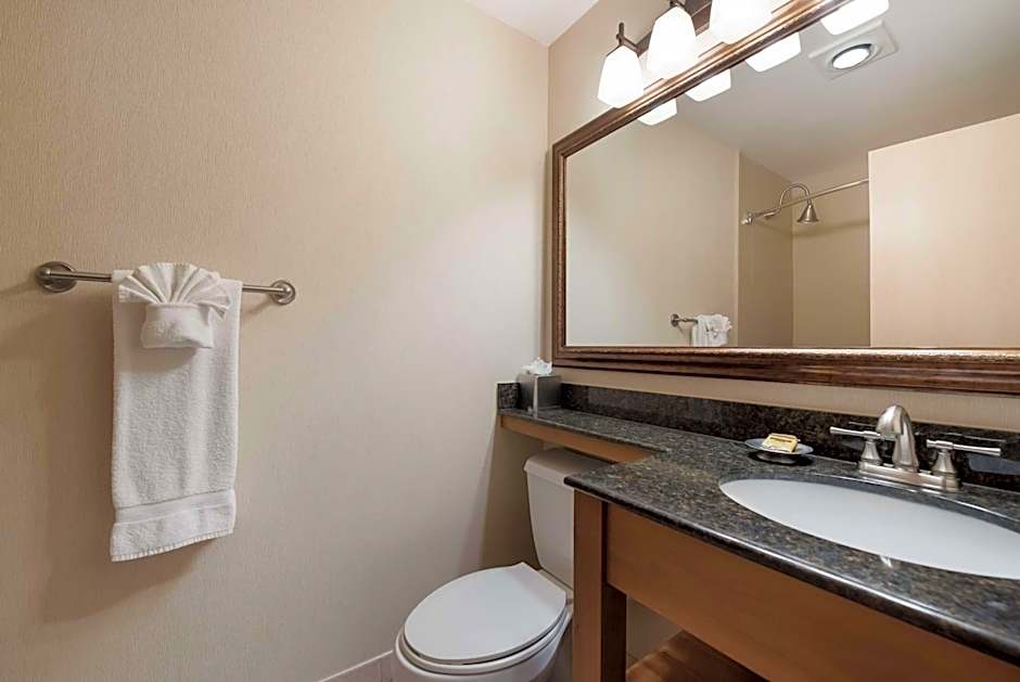 Best Western Plus Kentwood Lodge