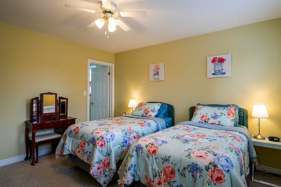 Old Town Country Landing