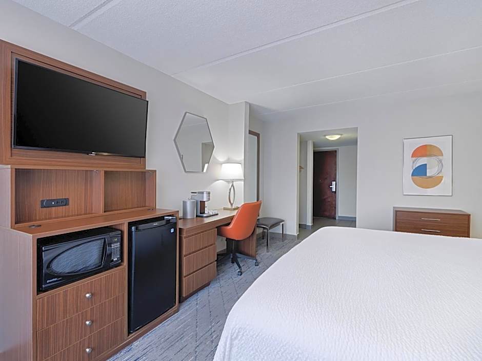 Holiday Inn Express & Suites Augusta West - Fort Eisenhower By IHG