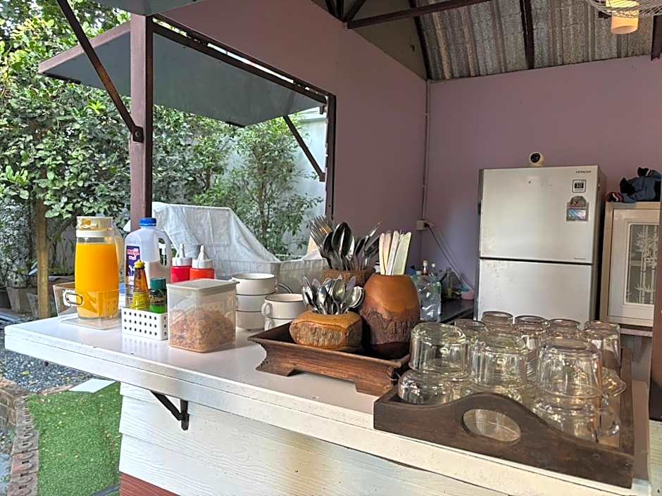 Pan Din Boutique Guest House