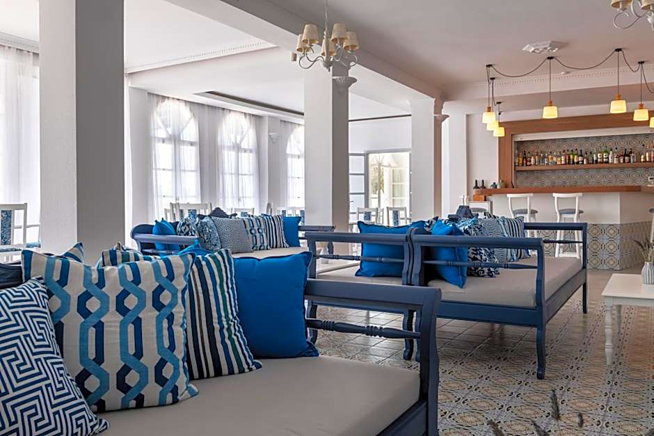 Rivari Santorini Hotel