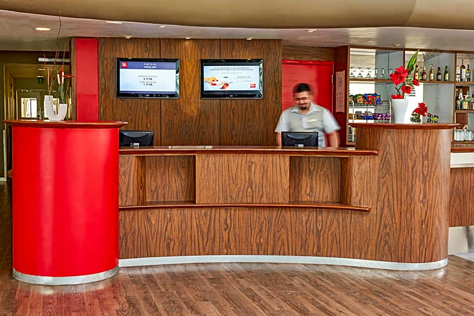 Ibis Monterrey Aeropuerto