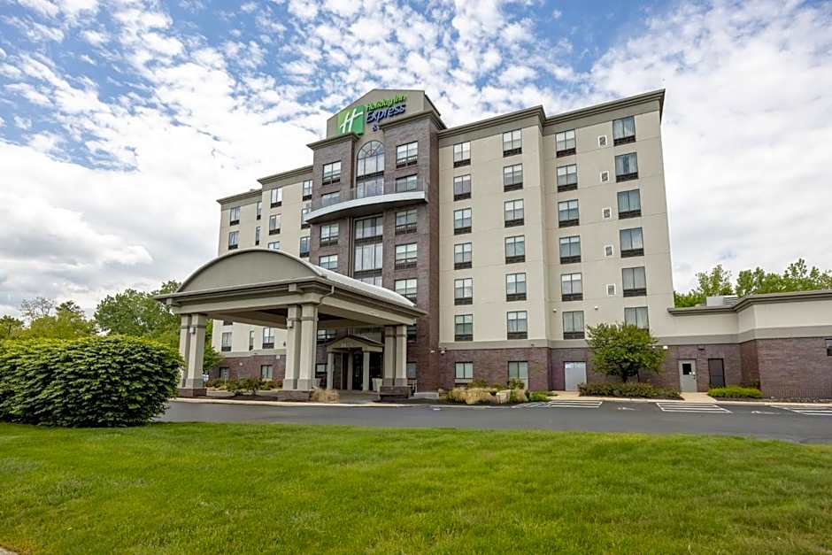 Holiday Inn Express & Suites Columbus - Polaris Parkway / COLUMBUS By IHG
