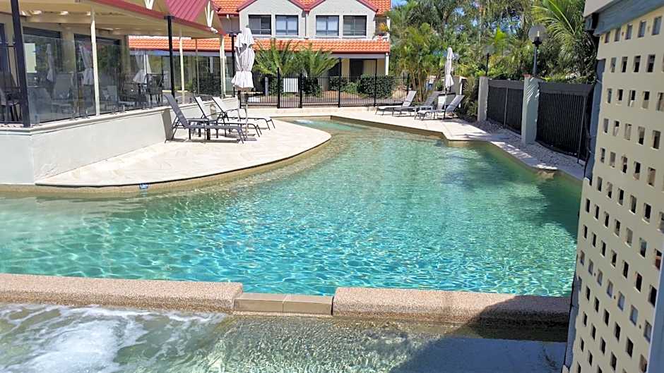 Nelson Bay Breeze Holiday Apartments