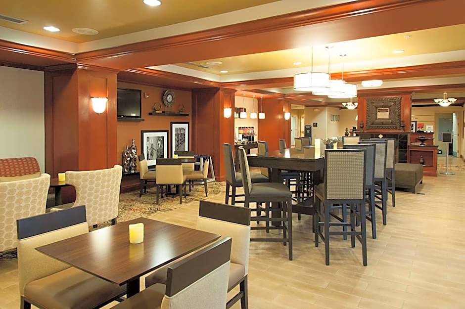 Hampton Inn By Hilton Enterprise