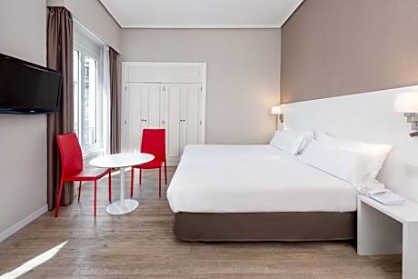 Double or Twin Room with View