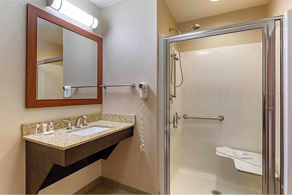 Comfort Inn Aikens Center