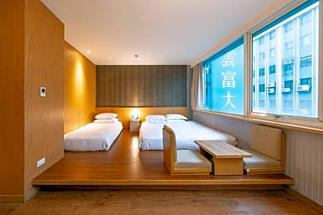 Japanese-Style Triple Room