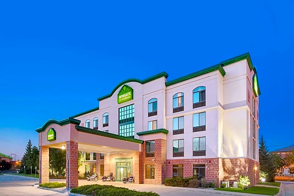 Wingate By Wyndham Fargo