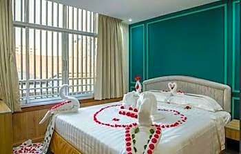 Sanctuary Hotel Yangon
