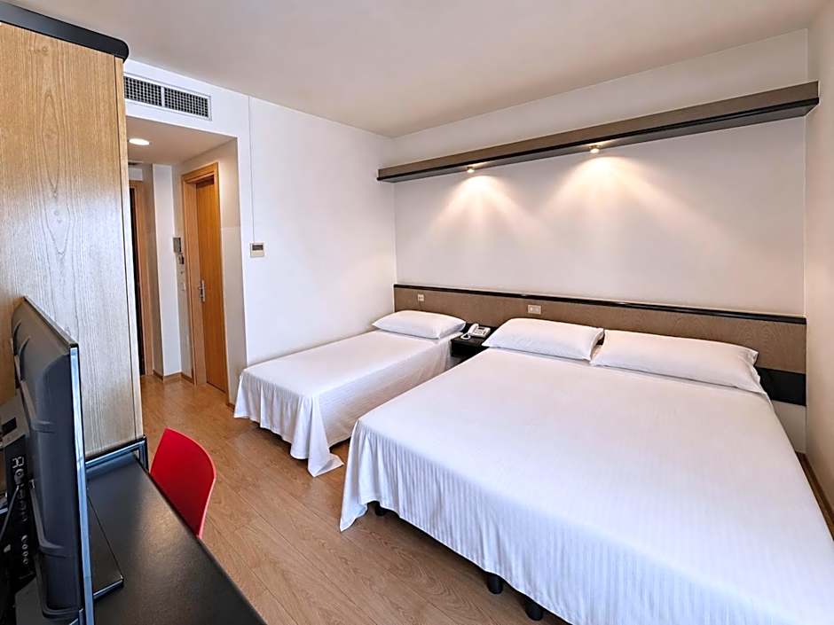 Hotel Parigi 2 & Spa