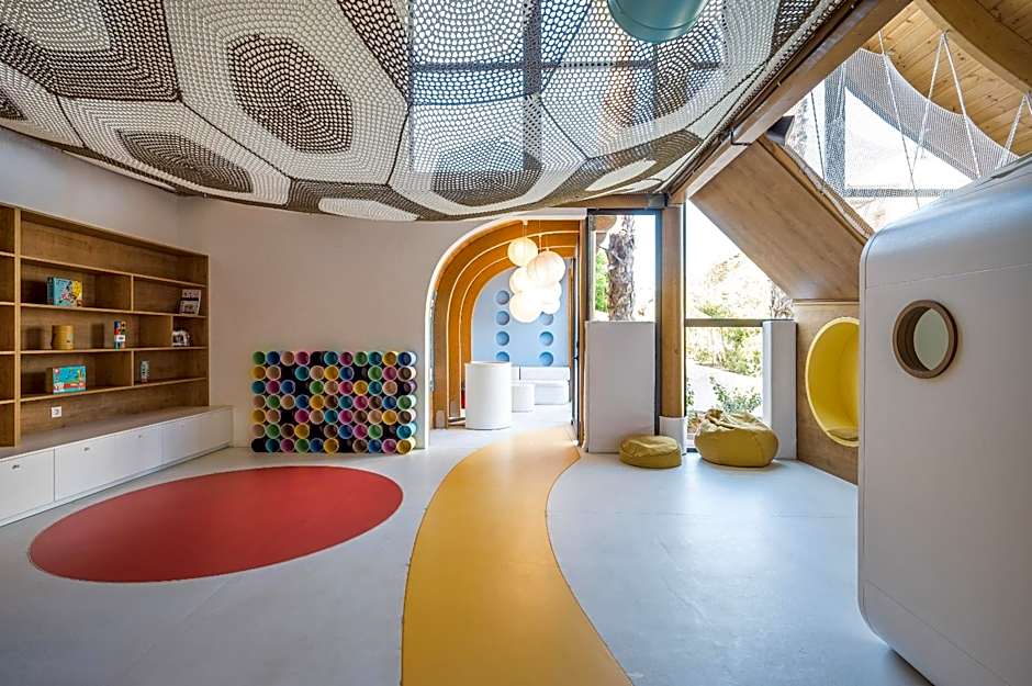 Stella Village Hotel & Bungalows