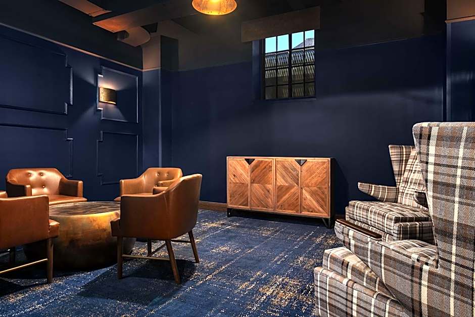 The Well House Hamilton, Tapestry Collection by Hilton