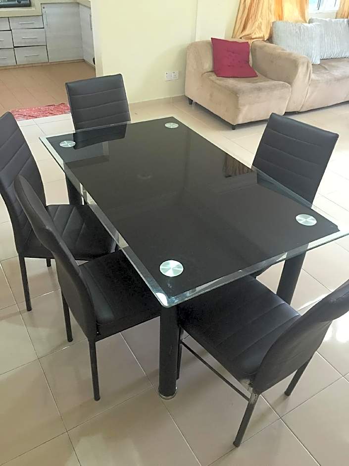 Cameron Pasar Malam Apartment @ Crown Imperial Court