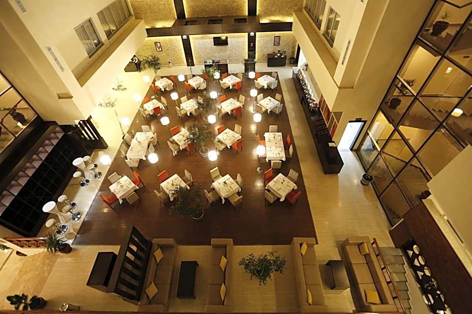 Cassiopeia Hotel