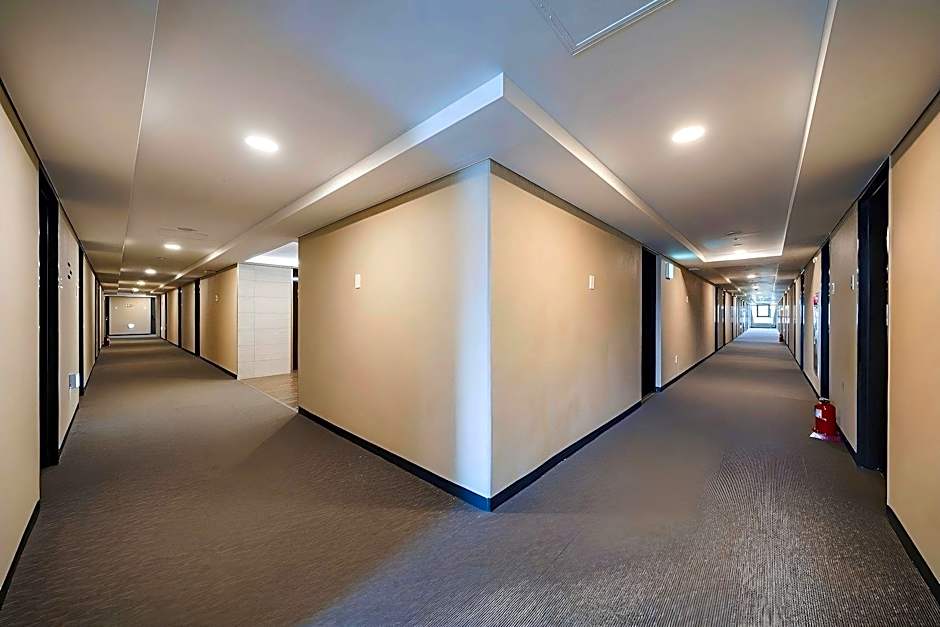 Chungchoho Best Hotel
