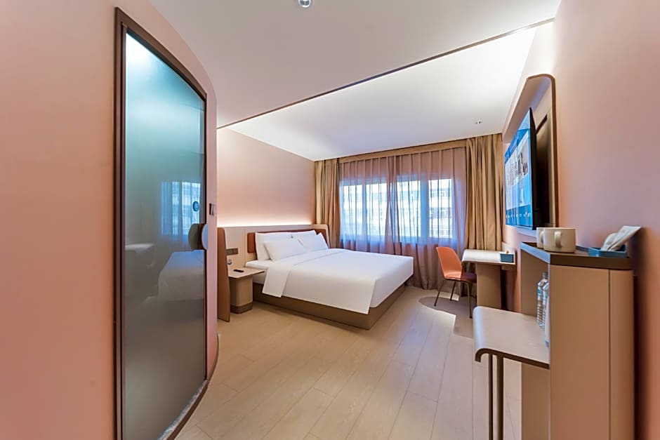 Hanting Hotel Ji'nan Huaxin Road