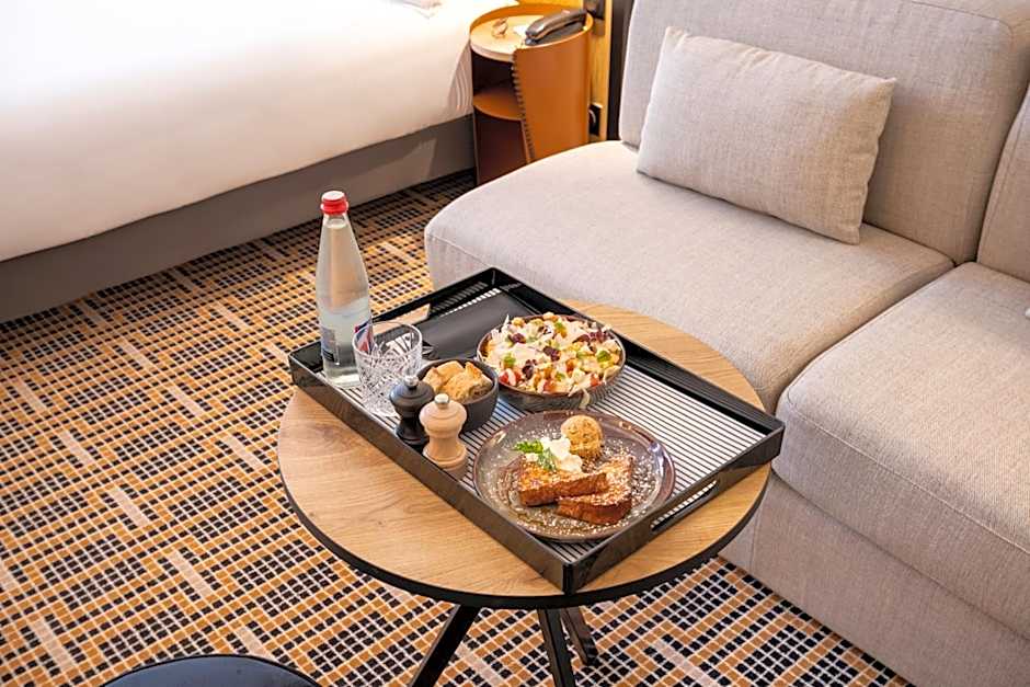 Mercure Paris Bercy Bibliotheque