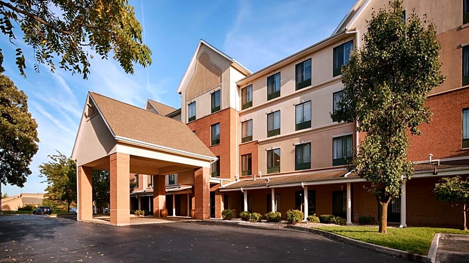 Best Western Plus Kalamazoo Suites