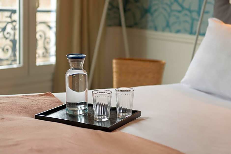 Hotel Avama Prony