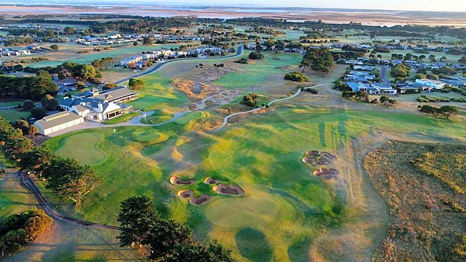 13th Beach Golf Lodges