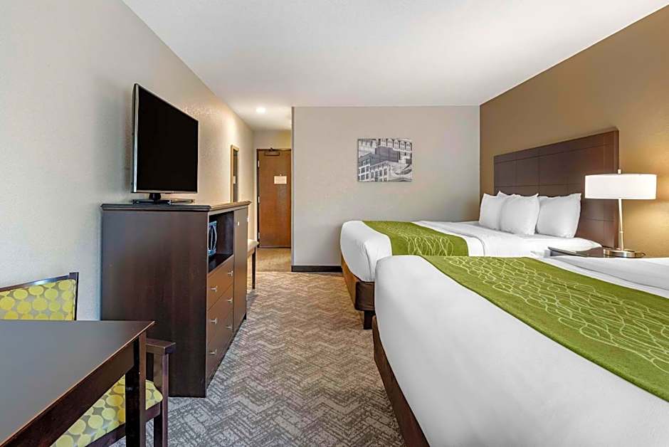 Comfort Inn & Suites Tualatin Lake Oswego South