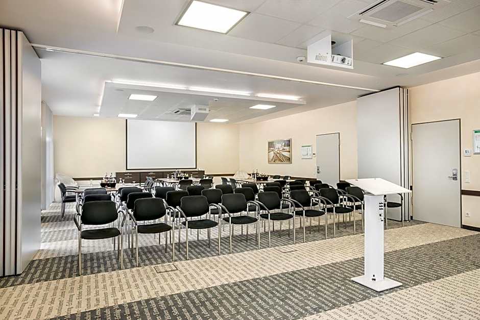 Garner Hotel Oberhausen by IHG