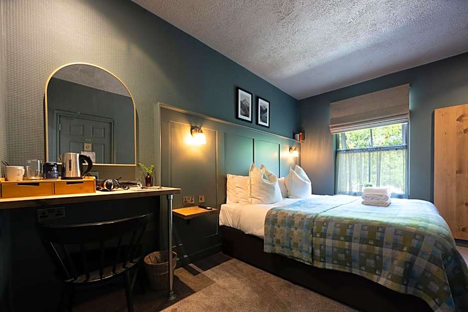 Tyn-y-Coed Inn