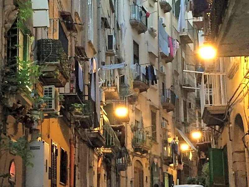 Vicoli di Napoli B&B