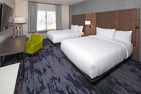 queen queen, Guest room, 2 Queen