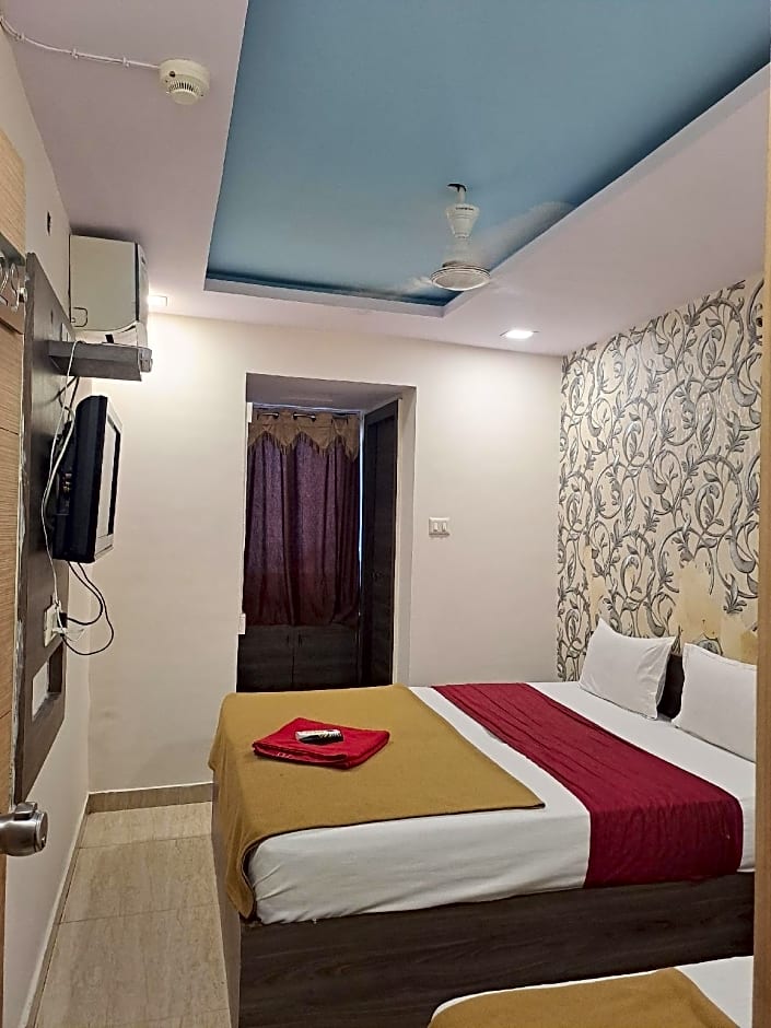 Hotel Gitanjali Kalupur(Relief Road)