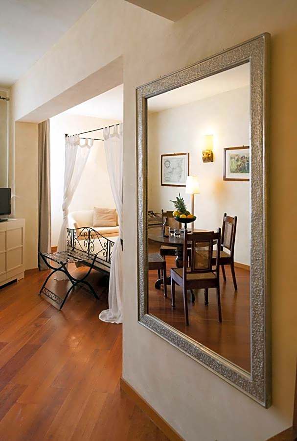 Cosmo Hotel Torri