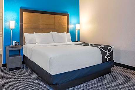 King Room with Sofa Bed