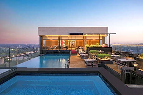 Renaissance Lucknow Hotel