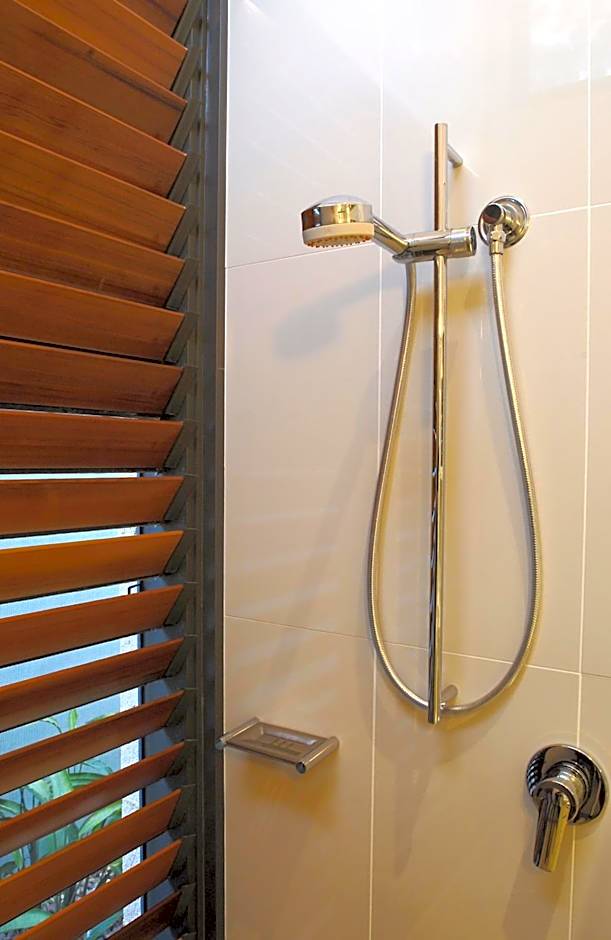 By the Beach B&B Self Contained Apartments