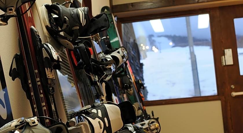 Fresh Powder Accommodation