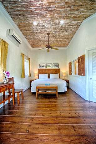 King Room with Garden View