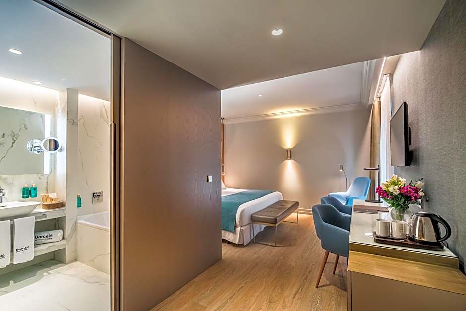 Barcelo Emperatriz Hotel