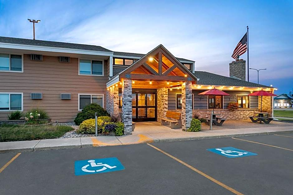AmericInn by Wyndham Roseau