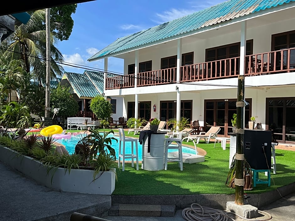 Tiki Beach Koh Phangan