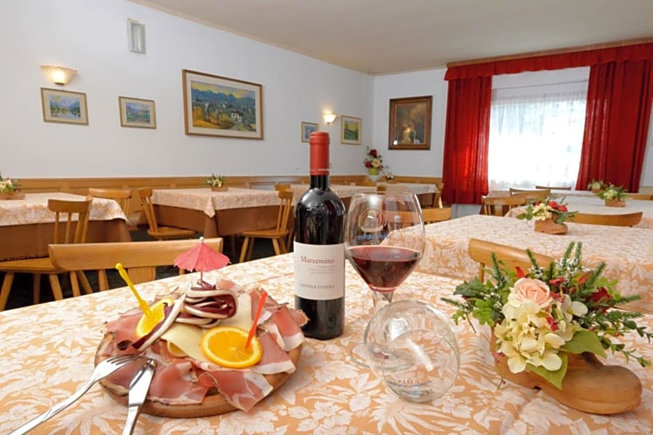 Albergo GARNI' AURORA