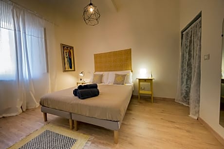 Double or Twin Room with Private External Bathroom
