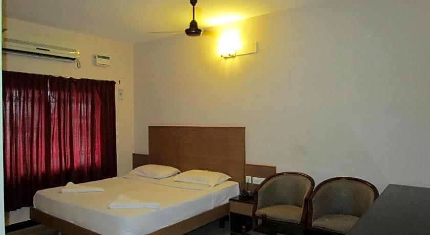 Hotel Subam Palani