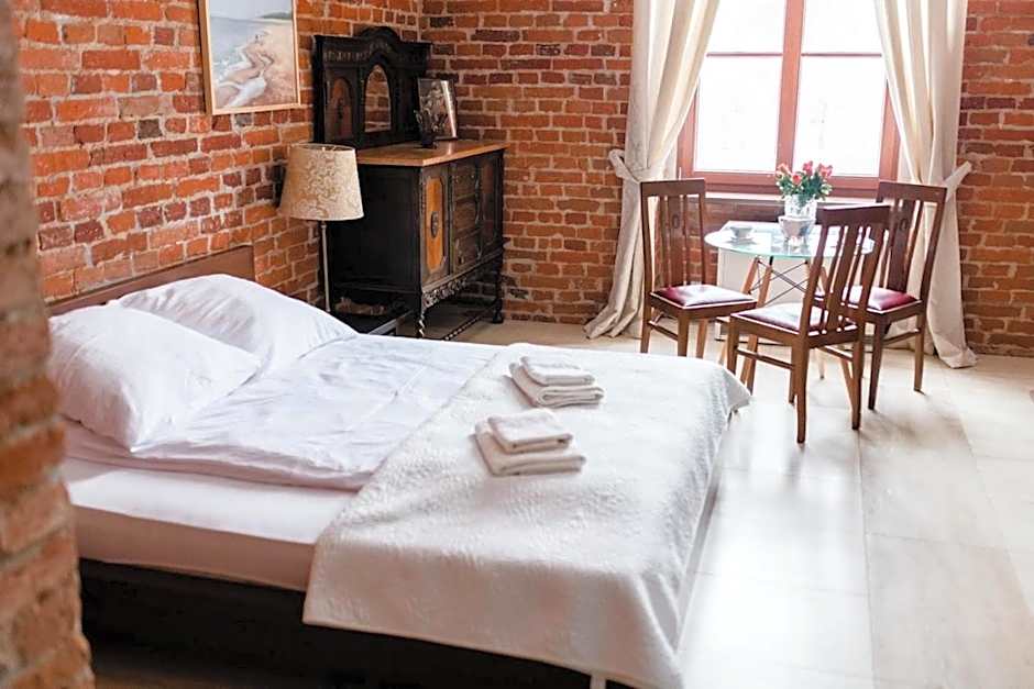 Folwark Wielka Wieś - Pałac pod Dębem