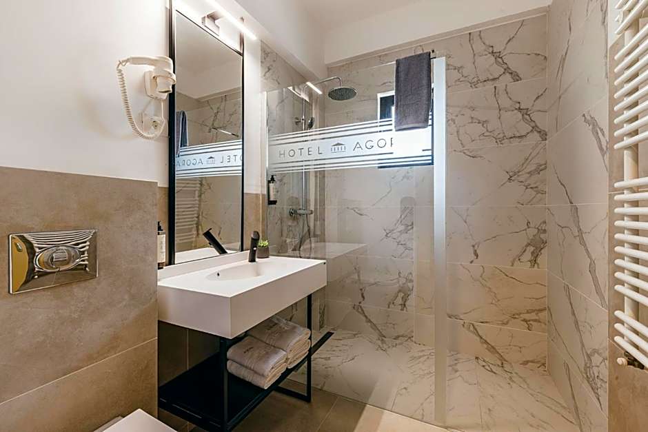 HOTEL AGORA Mures